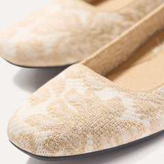 The Max Square - White Chantilly