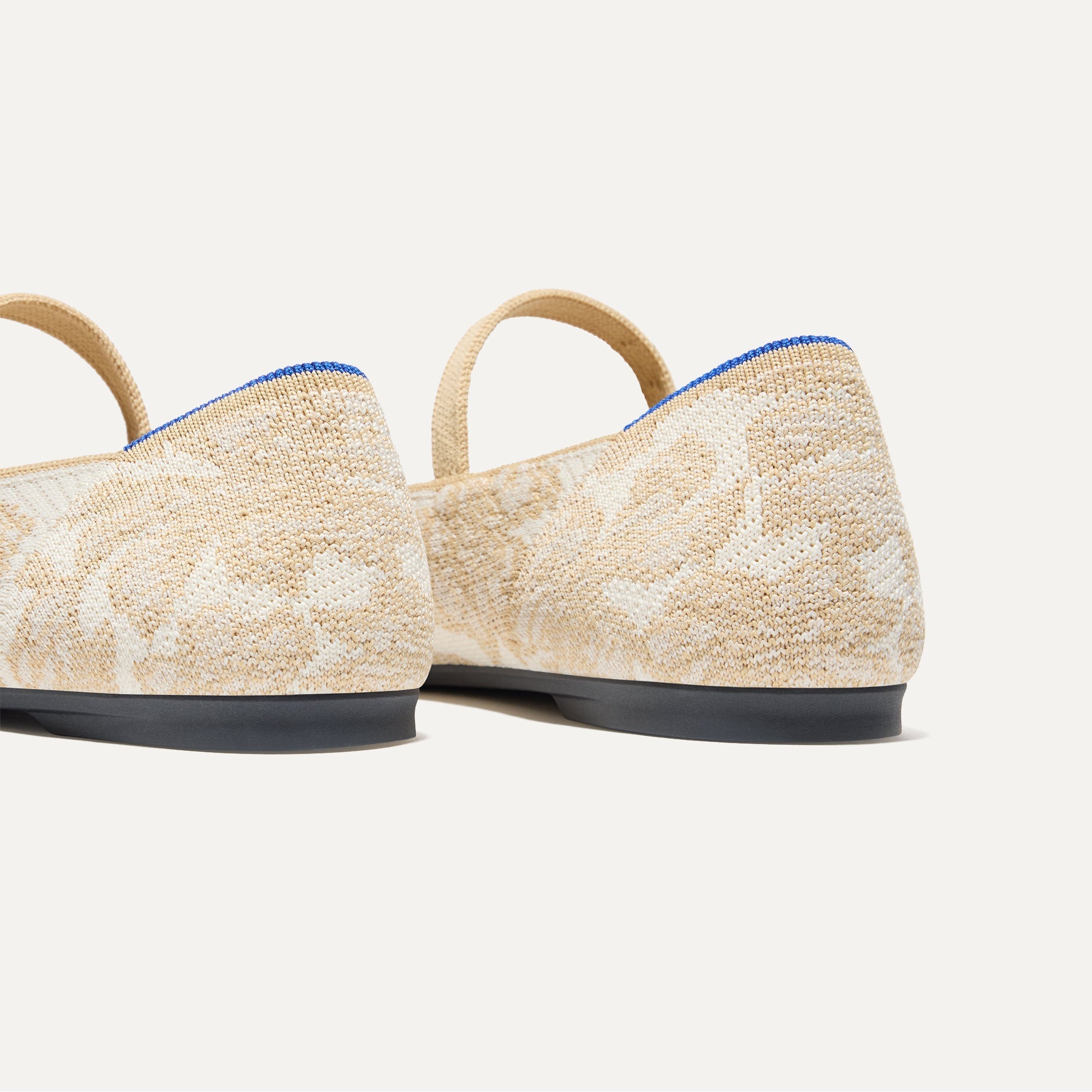 The Point Mary Jane II - White Chantilly