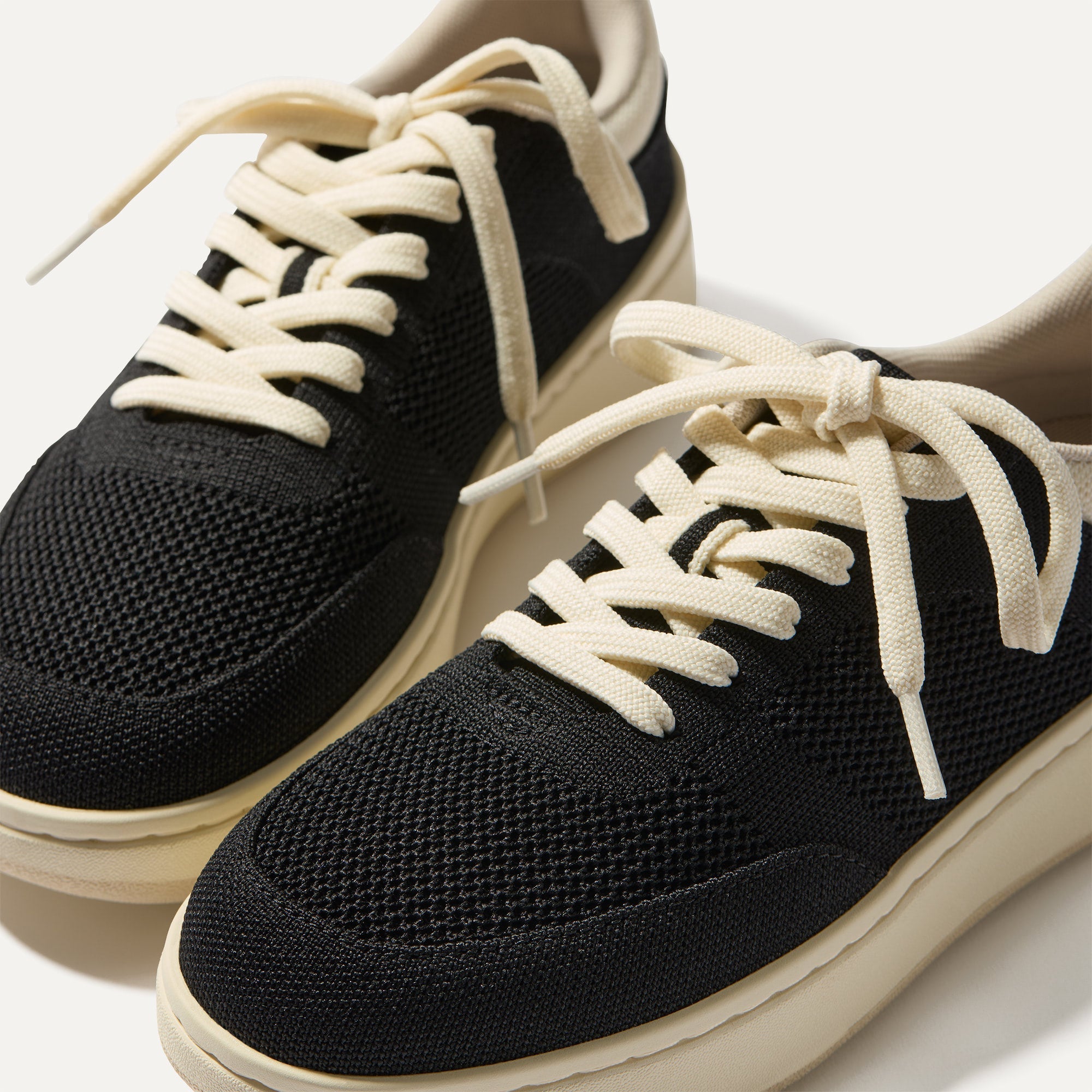 The Court Sneaker - Black