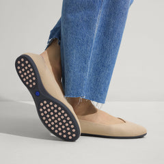 The Daily Flat - Ecru